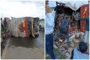 truck full of beer overturned