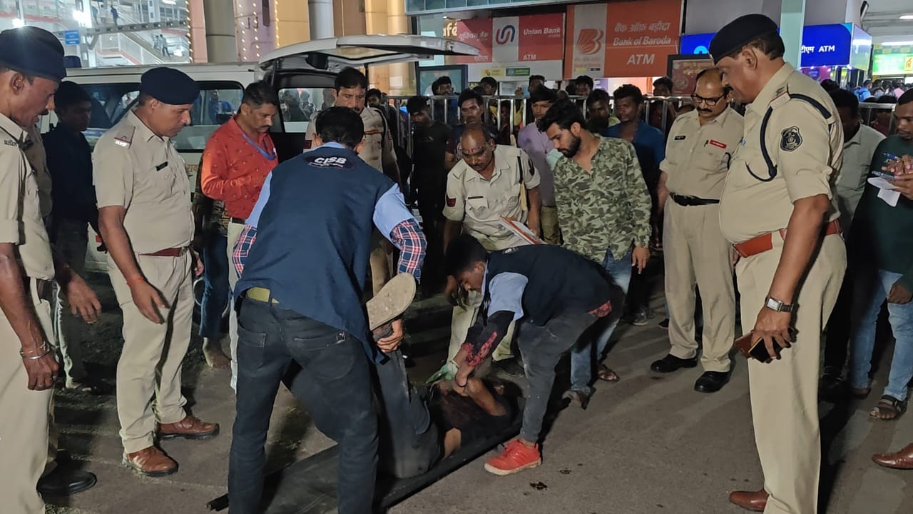 रायपुर रेलवे स्टेशन पर युवक की चाकू से हत्या, पैसों के विवाद में दो नाबालिगों पर संदेह